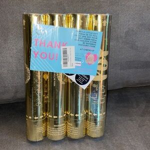 NWT.  Gender Reveal pink or blue Powder